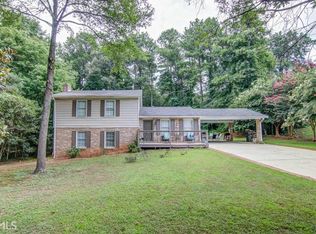 3199 Stanford Cir, Lawrenceville, GA 30044