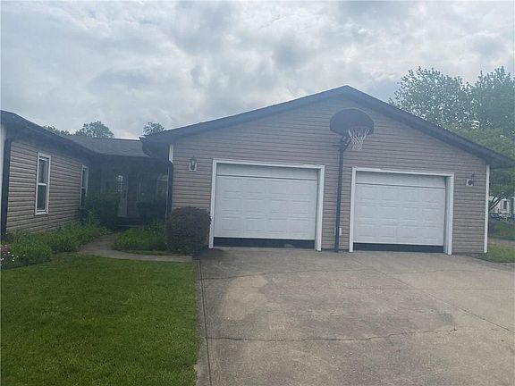 4th image of 87 Fountain Lake Dr