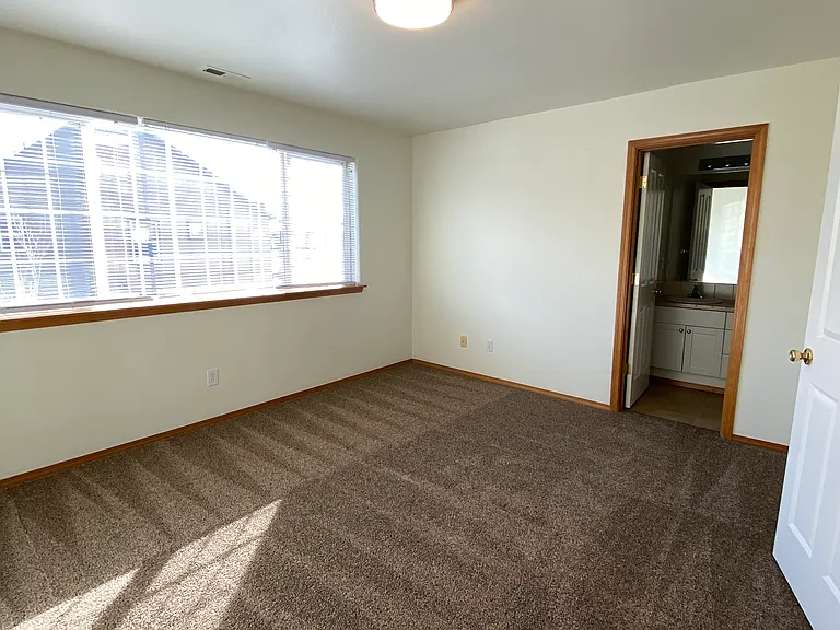 2862 SW Indian Cir — Photo 27