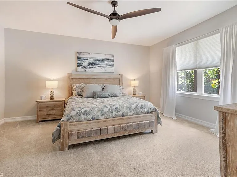 14606 Tropical Dr — Photo 18