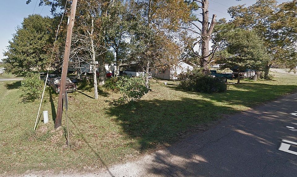 2nd image of 435 McCown Rd