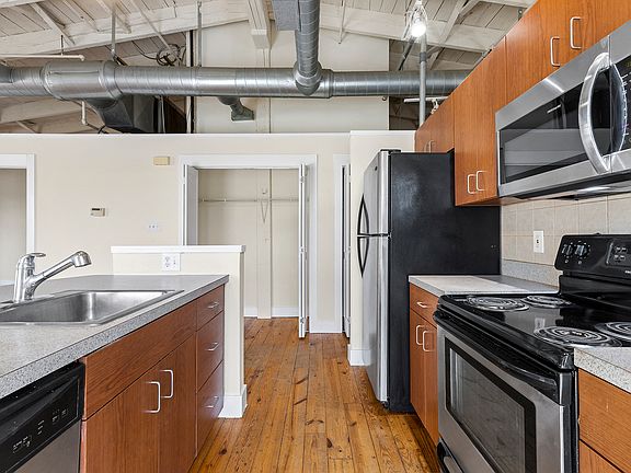 5th image of 3510 Scotts Ln #2922