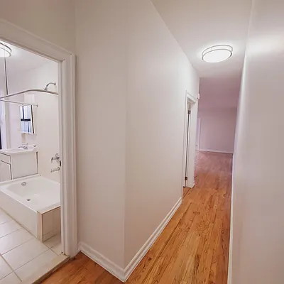 Rented by New York Residence | media 65