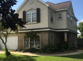 2 Shoreline Pl, Gulf Breeze, FL 32561