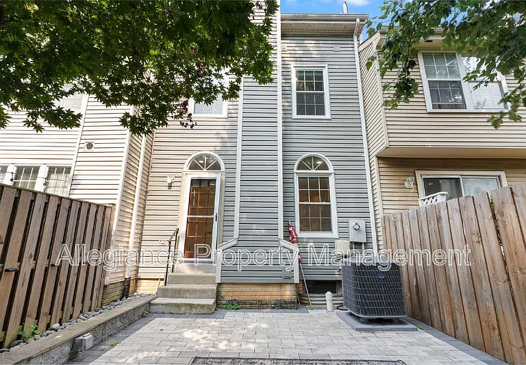 6630 Medinah Ln — Photo 38
