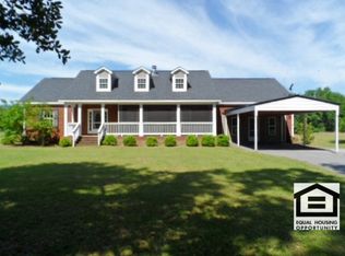 718 Middle Rd S, Leesburg, GA 31763