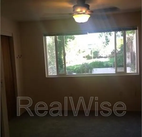 6750 Highway 66 — Photo 18