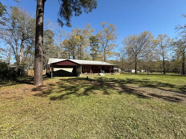 1755 Pleasure Bend Rd, Hemphill, TX 75948