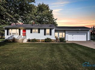 25712 Lime City Rd, Perrysburg, OH 43551