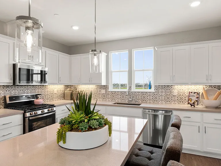 Spacious Townhomes in Provence at Natomas — Photo 145