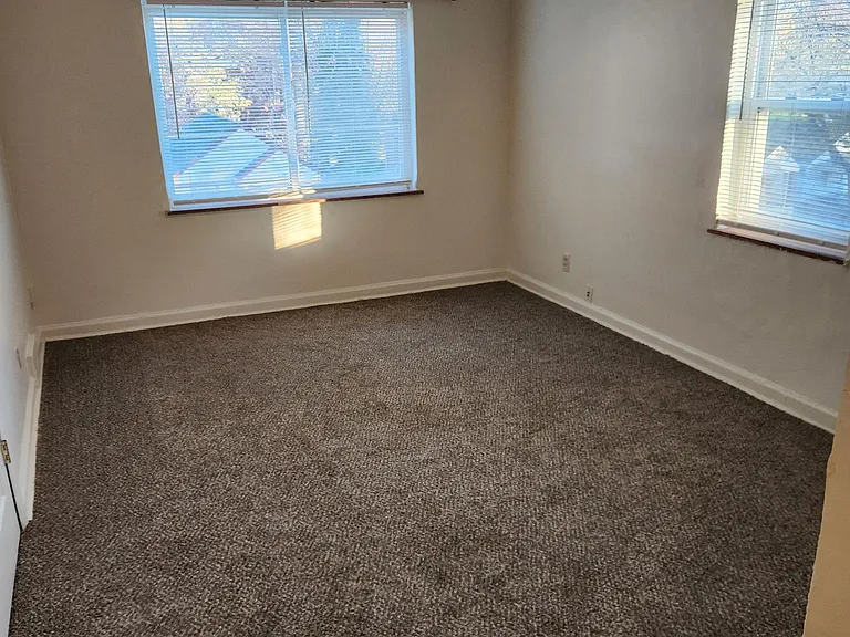 6221 Fairhurst Ave #3 — Photo 2