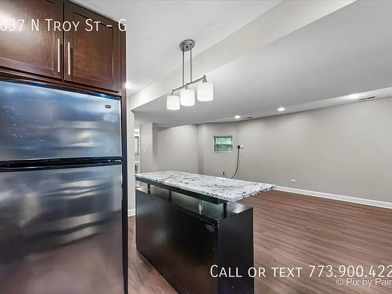 2637 N Troy St #G — Photo 10