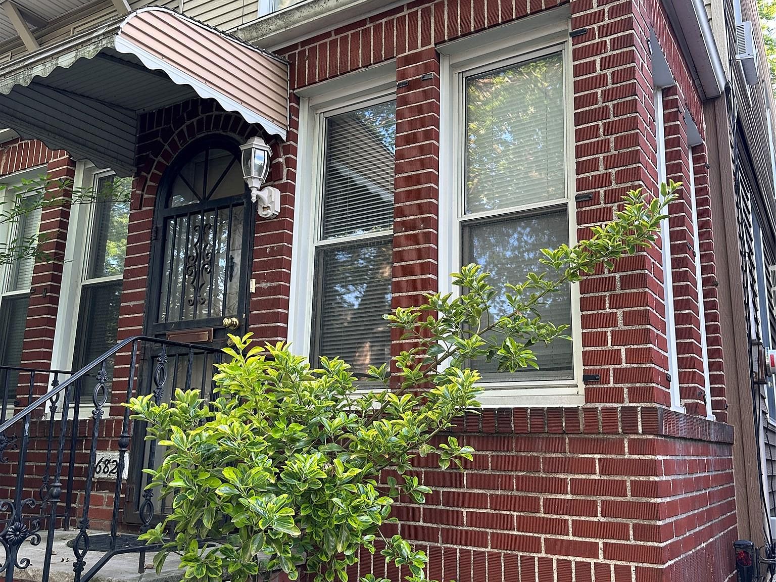 68-20 65th Street, Ridgewood, NY 11385 | MLS #1006055 | Zillow