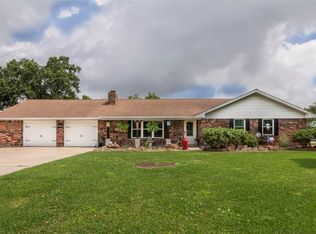 10277 N H St, La Porte, TX 77571