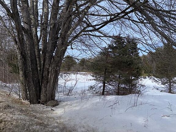 3rd image of 139 Cross Road