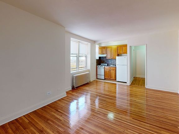 2nd image of 1491 Shore Pkwy APT 6F