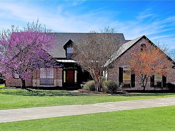 2nd image of 14601 Meadowland Cir