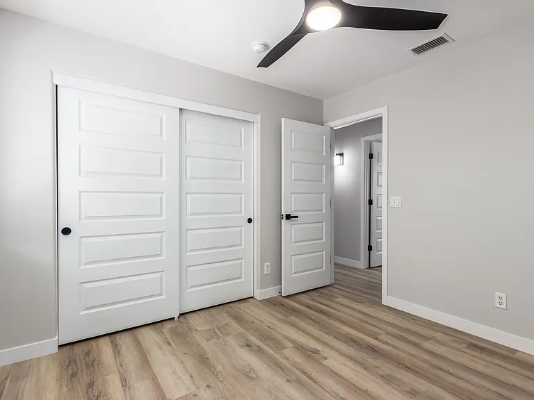 3014 W Zachary Dr — Photo 11