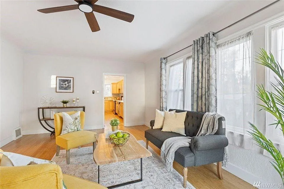3 bed, 2.5 bath, 1800 sqft, $3,000 — Photo 3