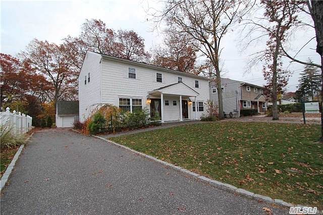 1st image of 146 Blydenburg Ave