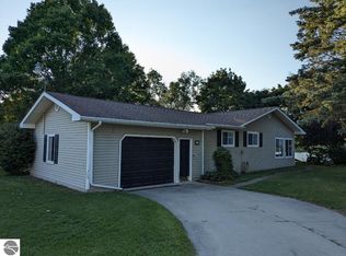 4042 Shasta Ct, Prescott, MI 48756