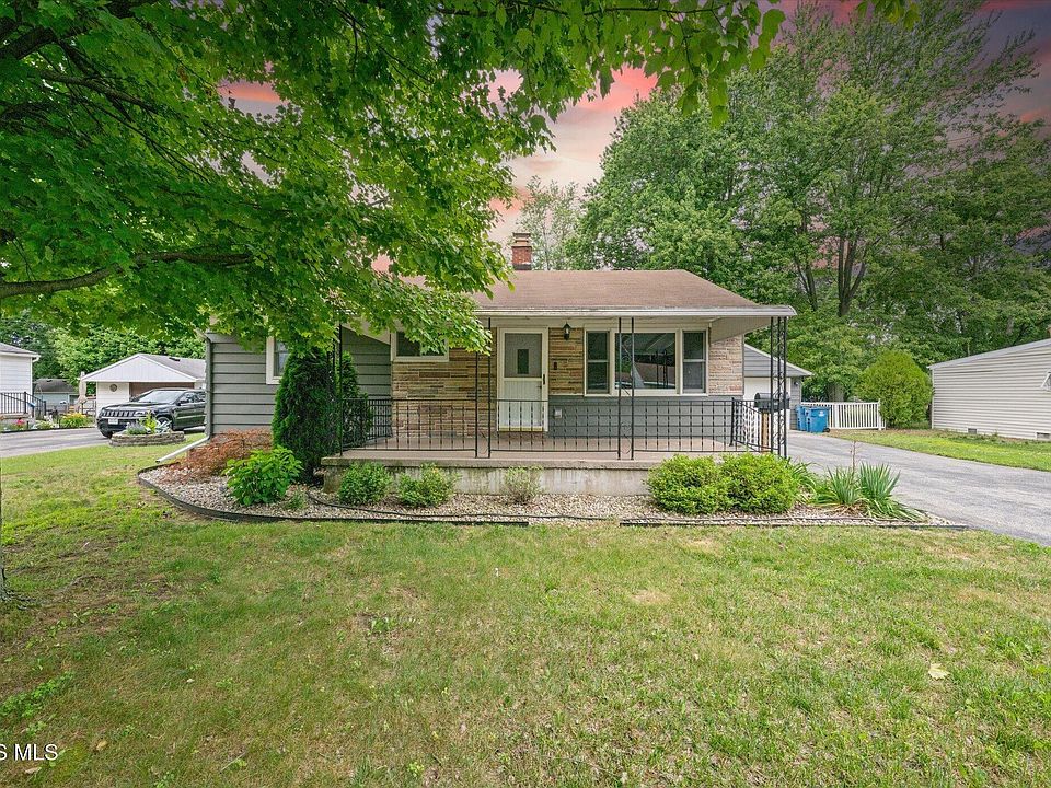1st image of 5745 Dornell Dr