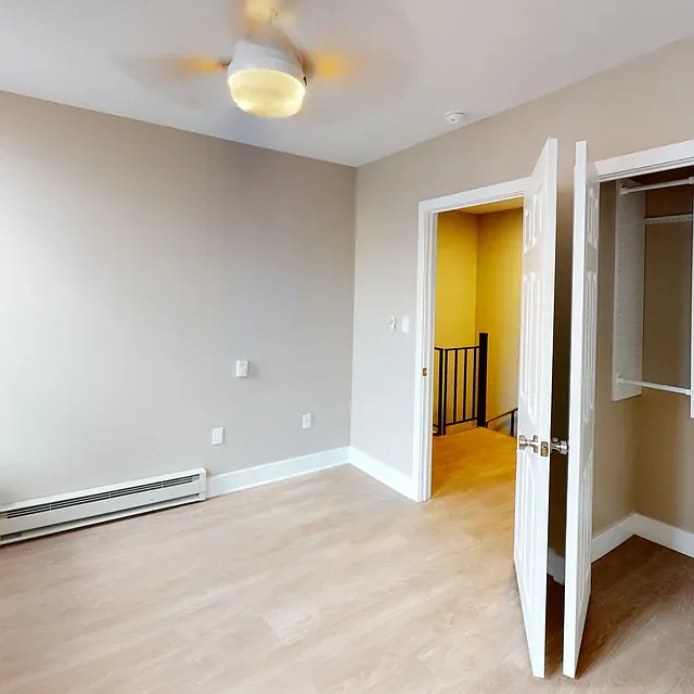 Queen Village Boutique — Photo 4