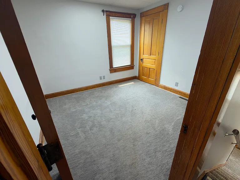 325 E Main St #2 — Photo 10