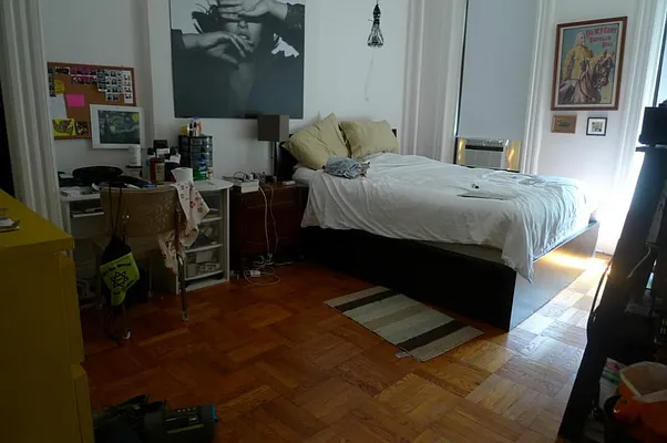 Rented by Level Group | media 100