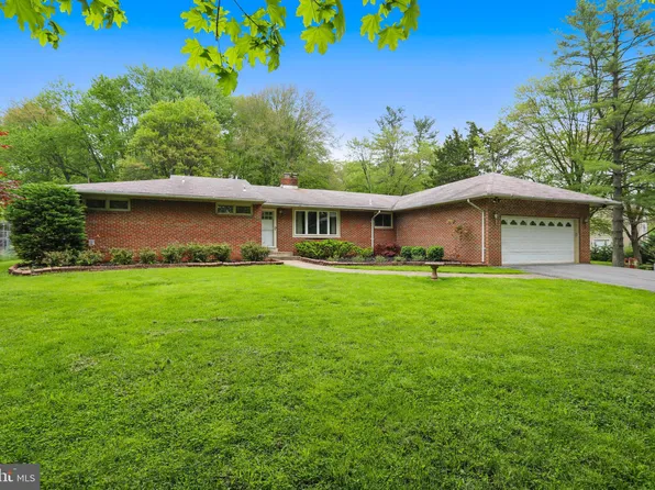 8601 Warfield Rd, Gaithersburg, MD 20882