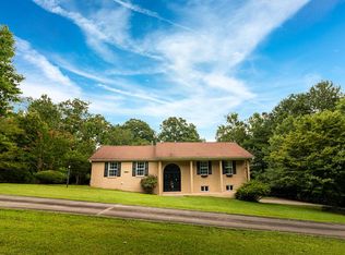 102 McPeters Dr, Killen, AL 35645