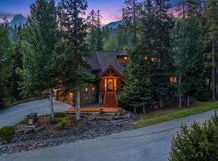163 NE Cairns Lndg, Canmore, AB T1W 3J9