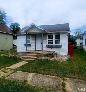 206 N Franklin St, Mentone, IN, 46539