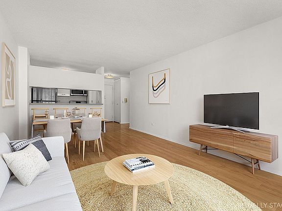 2nd image of 2 S End Ave APT 3G