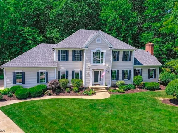 5828 Fortrose Cir, Hudson, OH 44236