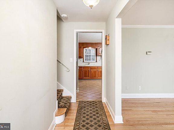 5th image of 14 Black Pine Dr