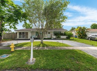 2550 NW 89th Ave, Sunrise, FL 33322