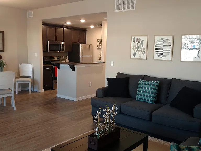 K-Ten Place Apartments — Photo 45