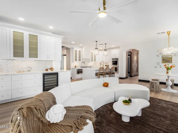 3759 S DEW DROP Lane, Gilbert, AZ 85297