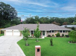 32 Pecan Dr #2, LONG BEACH, MS 39560