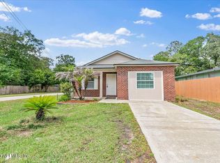 8685 Nussbaum Dr, Jacksonville, FL 32210