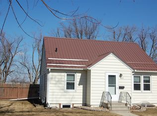 1110 Diagonal Rd, Worthington, MN 56187