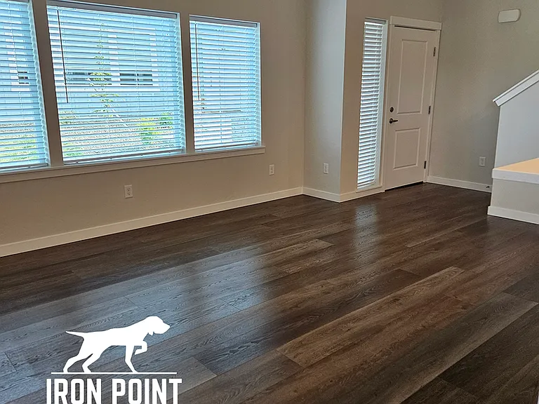 832 E Wandering Ln — Photo 4