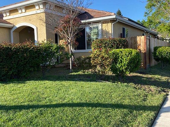 3rd image of 1273 Kensington Dr