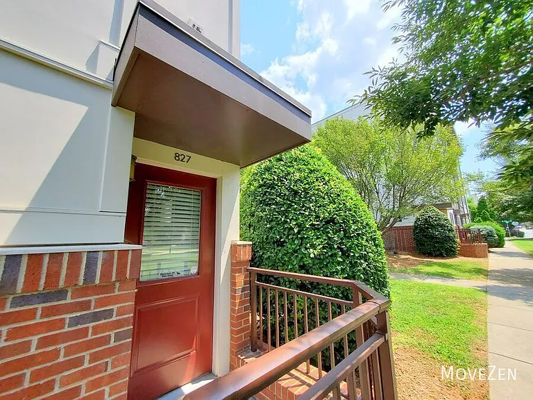 827 Seigle Point Dr — Photo 45
