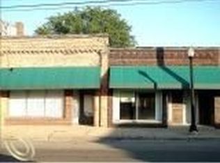 214 S Michigan Ave, Howell, MI 48843