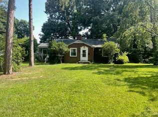725 E Center Ave, Mooresville, NC 28115