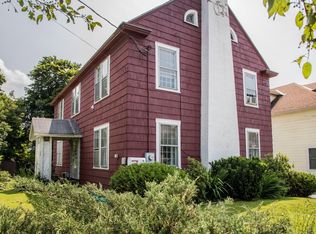 16 Crescent St, Rutland, VT 05701