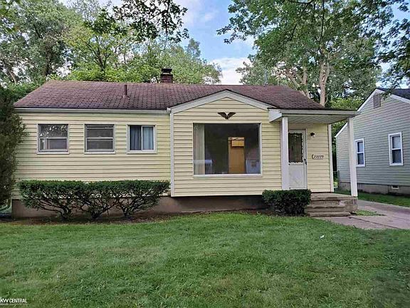 3rd image of 23220 Ithaca Ave