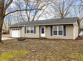 103 Casa Grande Dr, Watson, IL 62473